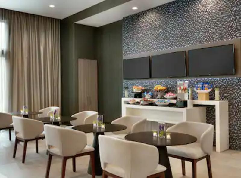 Embassy Suites By Hilton Atlanta Midtown المظهر الخارجي الصورة