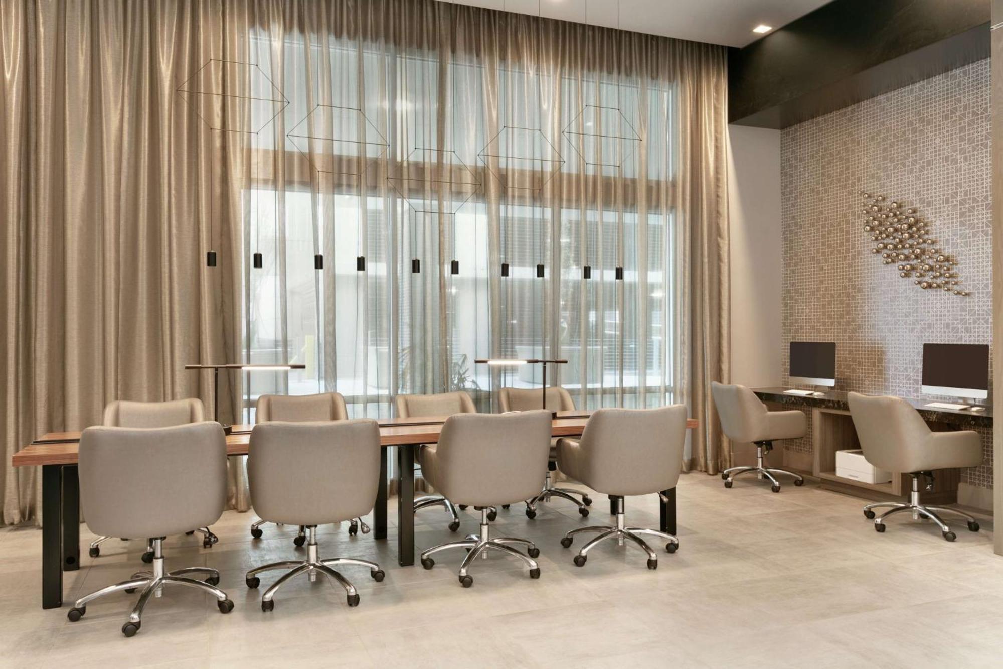 Embassy Suites By Hilton Atlanta Midtown المظهر الخارجي الصورة